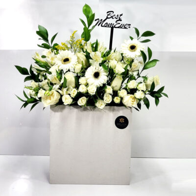 Grand Best mom white box