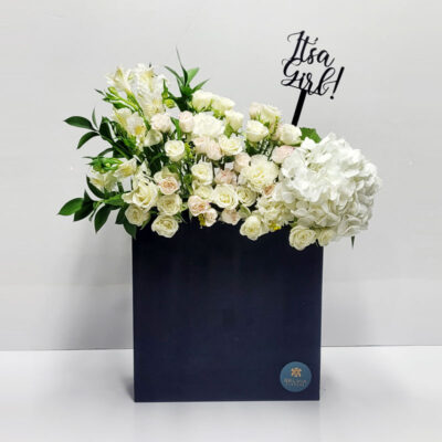 Its a girl Fresh flowers black box