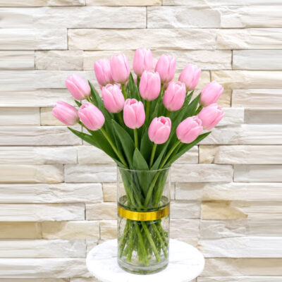 Tulips vase 15