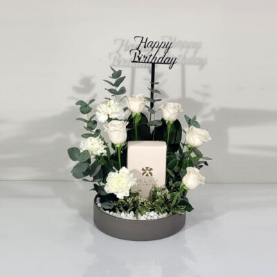 White garden 9