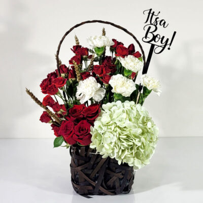 baby boy flowers basket 1
