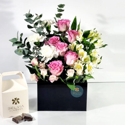 flower box 30 with chocolate