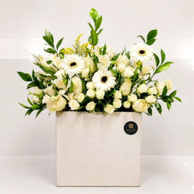 white flowers box